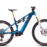 Cube Stereo Hybrid ONE77 HPC AT 800 ActionTeam 2025